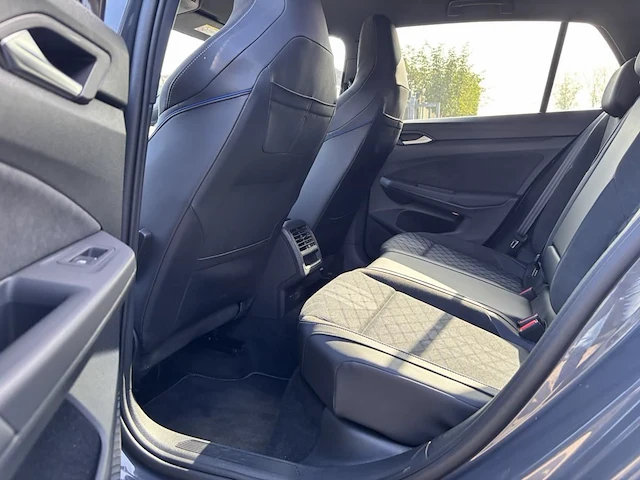 Volkswagen golf, 2025 - afbeelding 14 van  35
