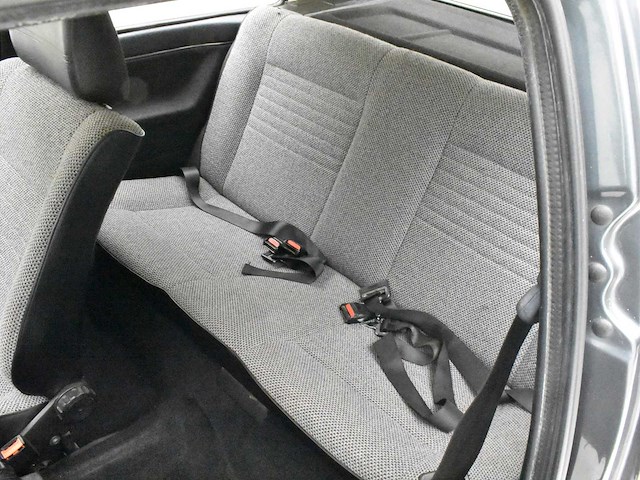 Volkswagen golf 2 - afbeelding 14 van  38