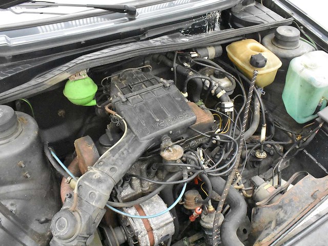 Volkswagen golf 2 - afbeelding 25 van  38