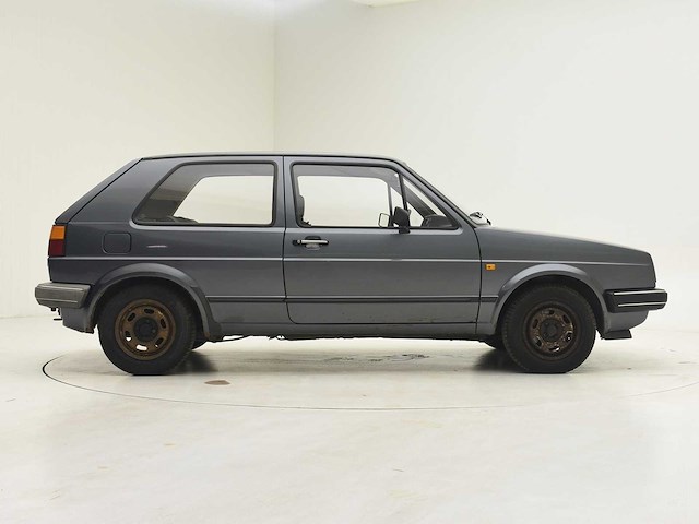 Volkswagen golf 2 - afbeelding 23 van  38