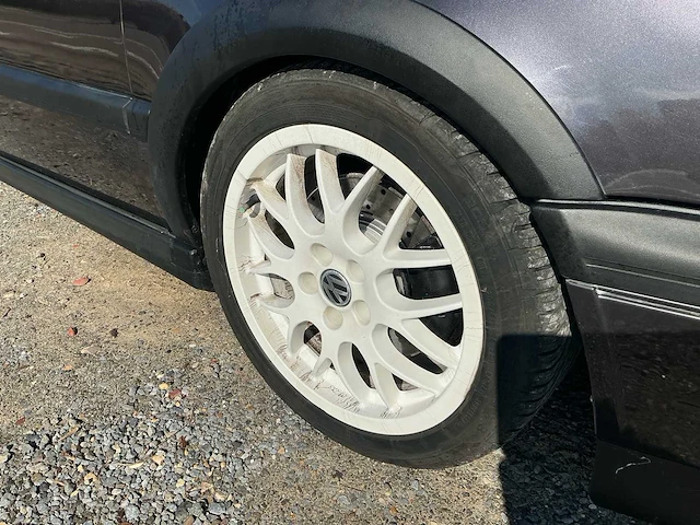 Volkswagen golf 3 2.8 vr6 oldtimer - afbeelding 4 van  61