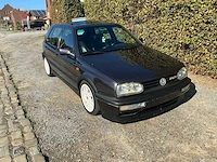 Volkswagen golf 3 2.8 vr6 oldtimer - afbeelding 60 van  61