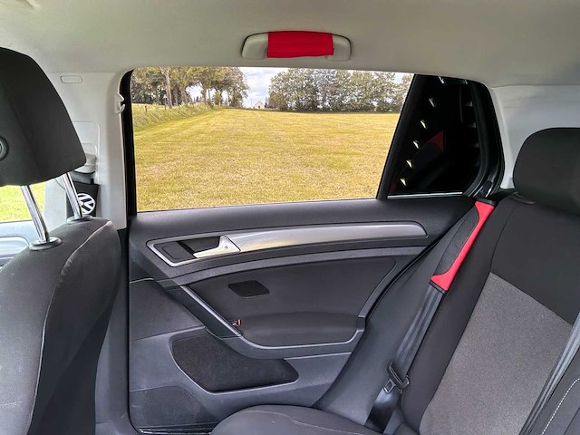 Volkswagen golf car 2014 - afbeelding 28 van  76