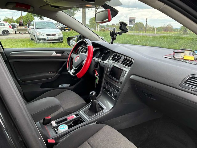 Volkswagen golf car 2014 - afbeelding 50 van  76