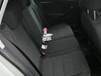 Volkswagen golf, enkel voor vergunninghouders en erkende centra voor verschrotting - afbeelding 6 van  10