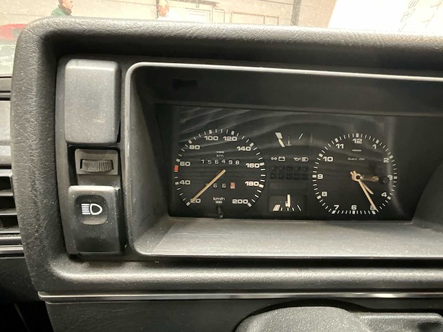 Volkswagen golf golf oldtimer - afbeelding 4 van  30