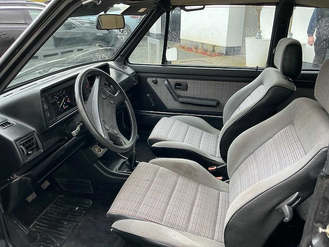 Volkswagen golf i cabrio oldtimer - afbeelding 6 van  81