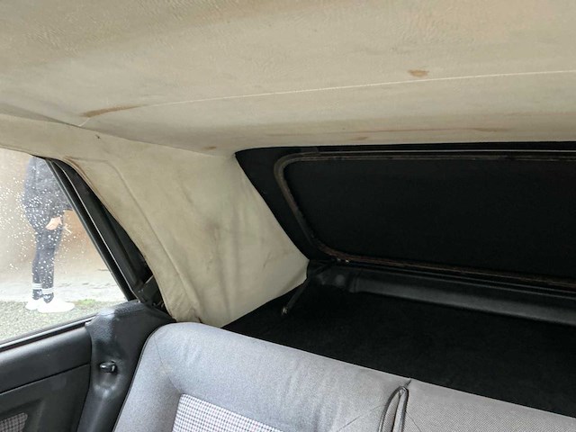 Volkswagen golf i cabrio oldtimer - afbeelding 24 van  81