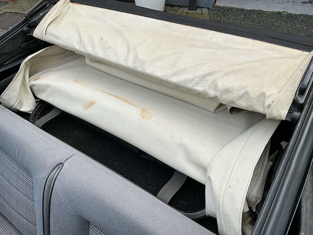 Volkswagen golf i cabrio oldtimer - afbeelding 78 van  81