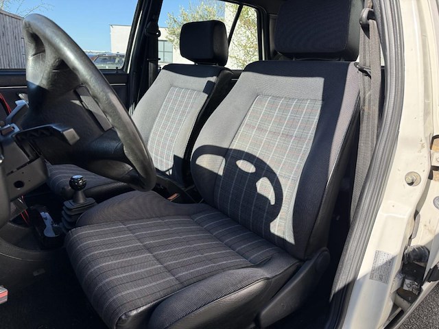 Volkswagen golf ii gti rijkswacht, 1990 - afbeelding 9 van  41