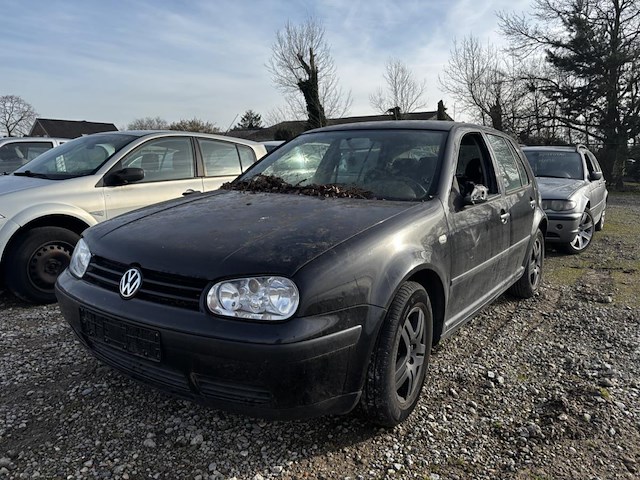 Volkswagen golf iv - afbeelding 1 van  13