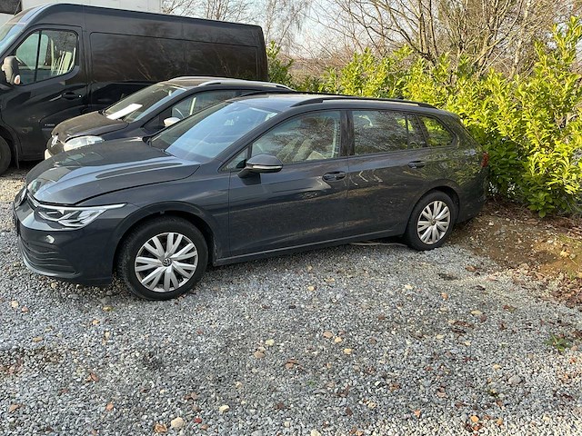Volkswagen golf personenauto - afbeelding 12 van  20