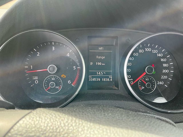 Volkswagen golf personenauto - afbeelding 10 van  23