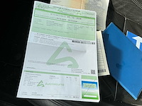 Volkswagen golf personenauto - afbeelding 16 van  23