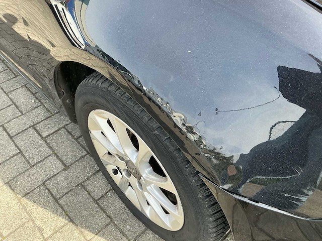 Volkswagen golf personenauto - afbeelding 22 van  23