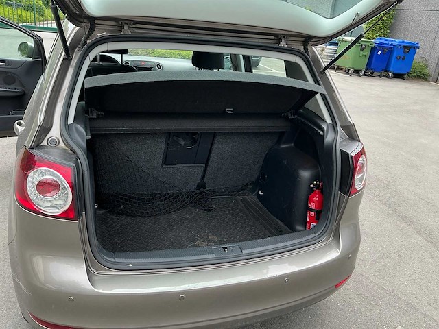 Volkswagen golf plus personenauto - afbeelding 13 van  23