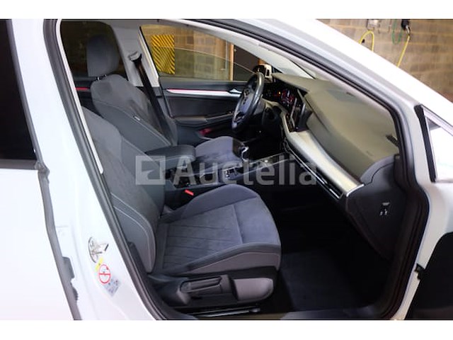 Volkswagen golf stationwagen (2022-83,918 km) - afbeelding 2 van  34