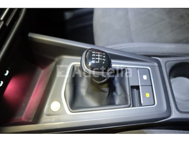 Volkswagen golf stationwagen (2022-83,918 km) - afbeelding 31 van  34