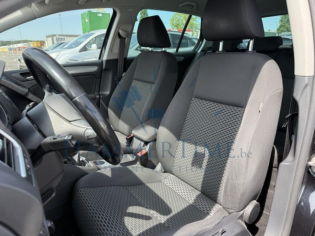 Volkswagen golf vi 1.6 cr tdi bluemotion dpf, 2012 - afbeelding 10 van  26