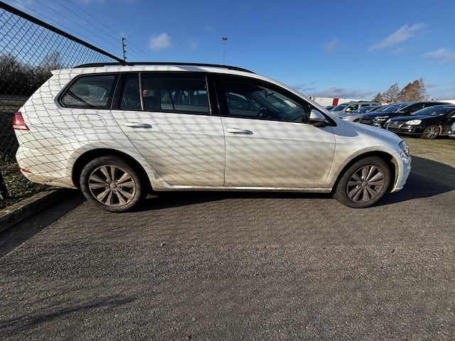 Volkswagen golf vii variant tsi comfortline opf 115 at, 2018 - afbeelding 17 van  22