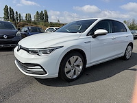 Volkswagen golf viii 1.5 etsi style dsg 149 at, 2020 - afbeelding 1 van  29