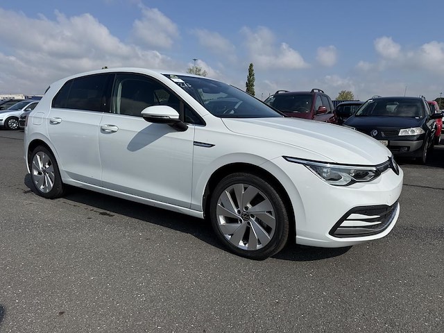Volkswagen golf viii 1.5 etsi style dsg 149 at, 2020 - afbeelding 23 van  29