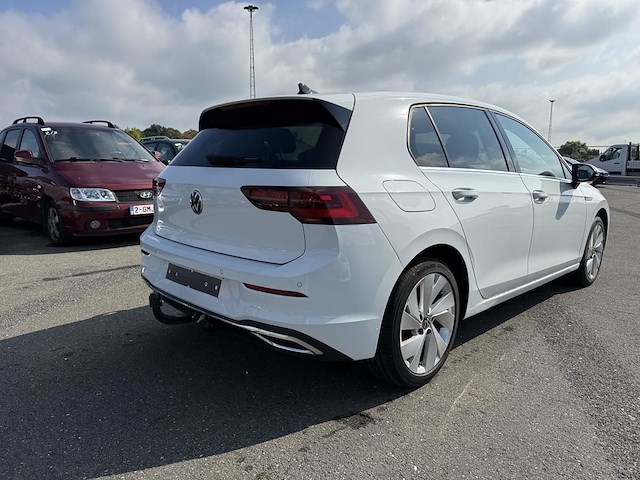 Volkswagen golf viii 1.5 etsi style dsg 149 at, 2020 - afbeelding 27 van  29