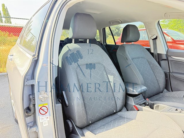 Volkswagen golf viii variant tsi life, 2023 - afbeelding 15 van  25
