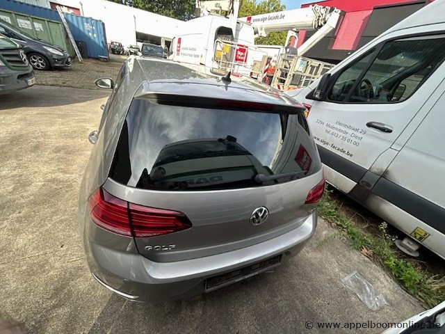 Volkswagen golf, wvwzzzauzhw318383, 1e insch 21/03/2017, 225414km, 81kw, 1197cm³, benzine, automaat, hatchback, euro 6, keuring geldig tot 03/27 inschrijvingsbewijs deel i en ii en gelijkvormigheidsattest - afbeelding 19 van  23