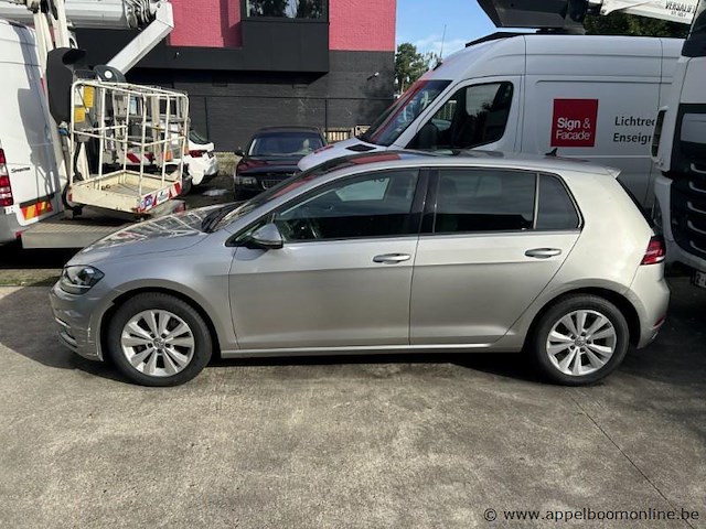 Volkswagen golf, wvwzzzauzhw318383, 1e insch 21/03/2017, 225414km, 81kw, 1197cm³, benzine, automaat, hatchback, euro 6, keuring geldig tot 03/27 inschrijvingsbewijs deel i en ii en gelijkvormigheidsattest - afbeelding 21 van  23