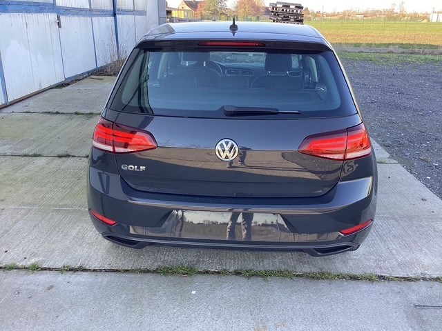Volkswagen golf - afbeelding 14 van  17