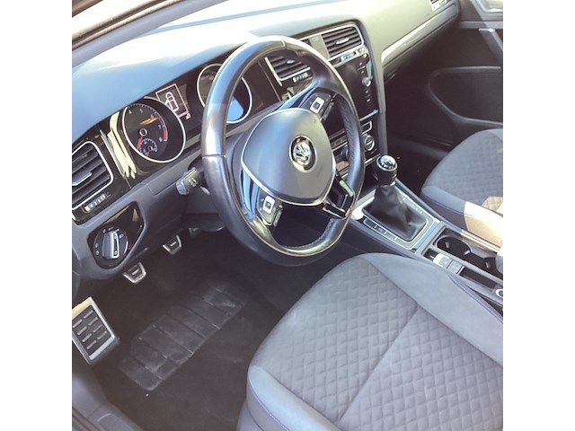 Volkswagen golf - afbeelding 18 van  20