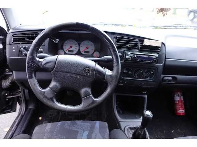 Volkswagen golf - afbeelding 19 van  21