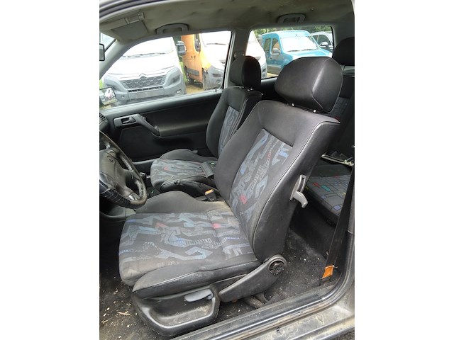 Volkswagen golf - afbeelding 17 van  18