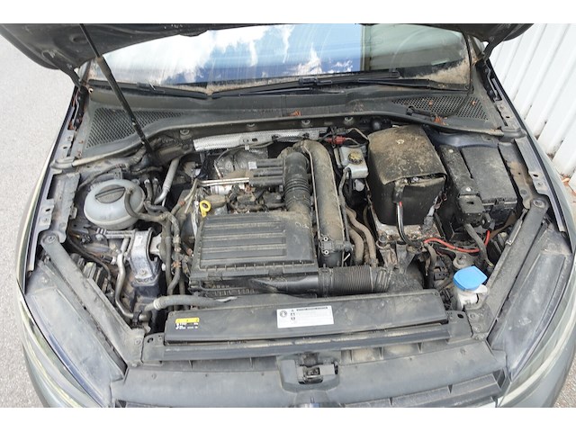 Volkswagen golf - afbeelding 9 van  19