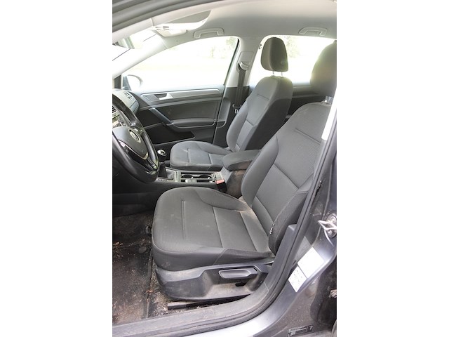 Volkswagen golf - afbeelding 16 van  19