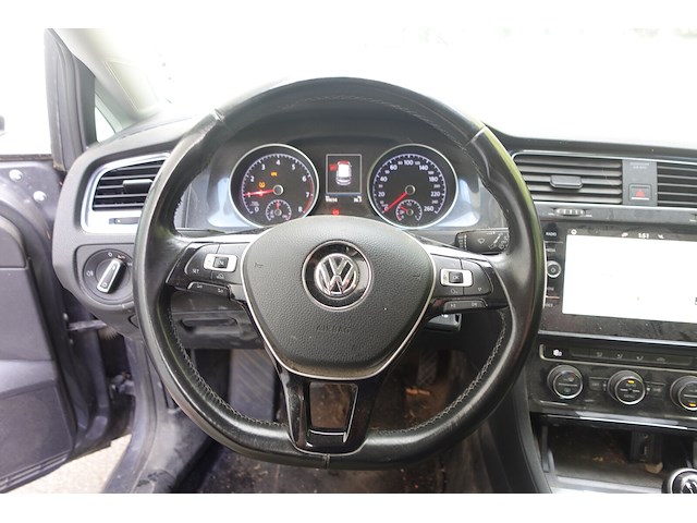 Volkswagen golf - afbeelding 18 van  19