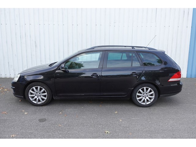Volkswagen golf - afbeelding 1 van  25