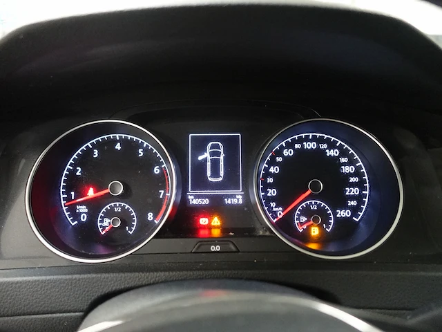 Volkswagen golf - afbeelding 18 van  20