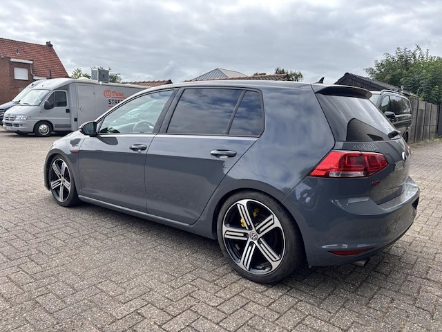 Volkswagen golf - afbeelding 42 van  44