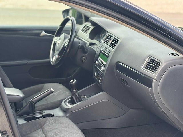 Volkswagen jetta 16 auto 2012 - afbeelding 5 van  20