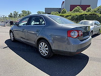 Volkswagen jetta 1.9 tdi b2b-line dsg 105 at, 2008 - afbeelding 34 van  36