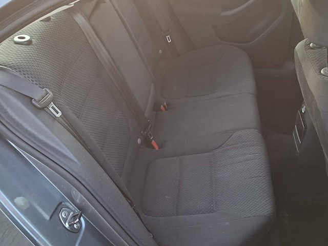 Volkswagen jetta 2011 - afbeelding 3 van  40