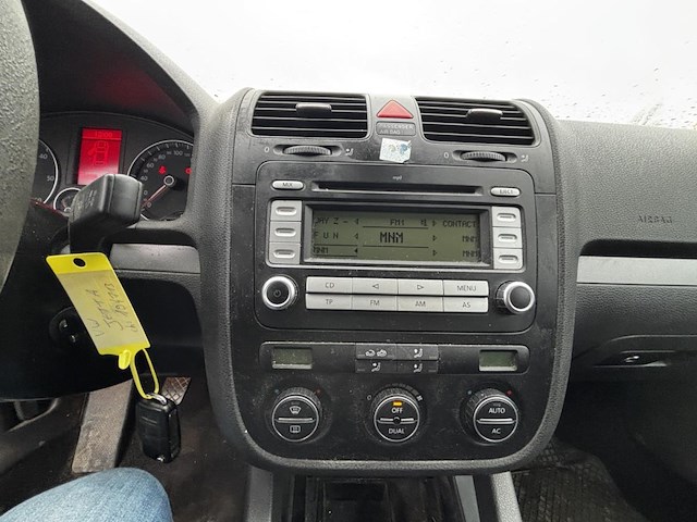 Volkswagen jetta comfortline bluemotion tdi, 2010 - afbeelding 4 van  29