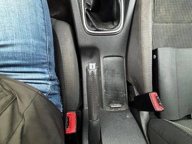 Volkswagen jetta comfortline bluemotion tdi, 2010 - afbeelding 6 van  29