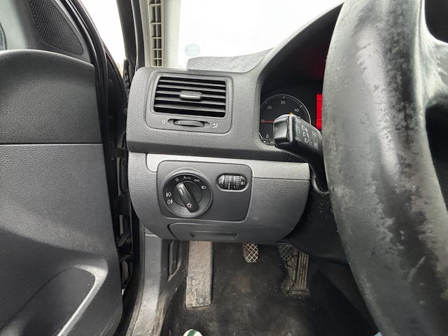 Volkswagen jetta comfortline bluemotion tdi, 2010 - afbeelding 8 van  29