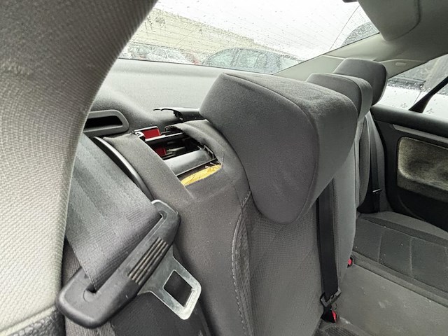 Volkswagen jetta comfortline bluemotion tdi, 2010 - afbeelding 17 van  29