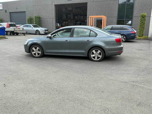 Volkswagen jetta personenauto - afbeelding 4 van  26