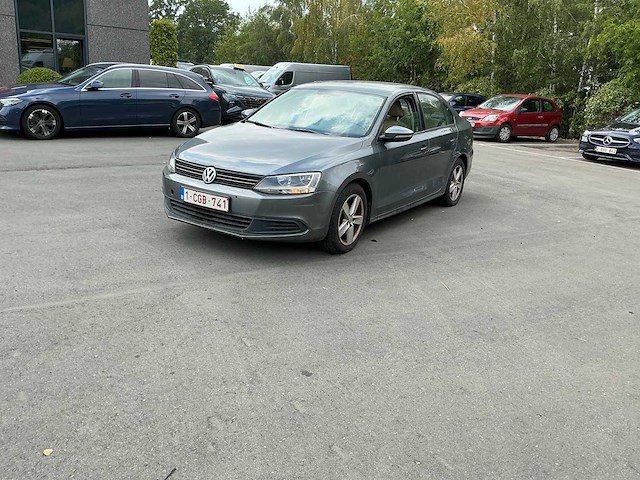 Volkswagen jetta personenauto - afbeelding 1 van  26