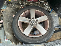 Volkswagen jetta personenauto - afbeelding 14 van  26